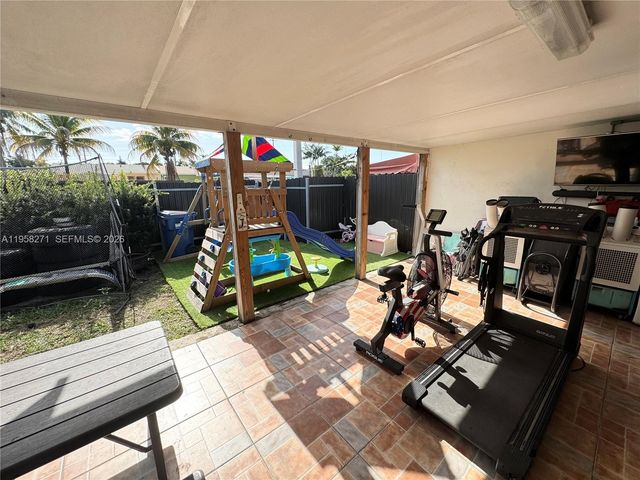 14849 SW 114th Ct, Miami, FL 33176