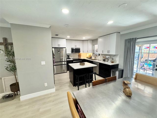 14849 SW 114th Ct, Miami, FL 33176