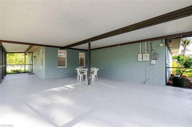 4211 5th ST W, Lehigh Acres, FL 33971