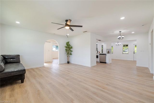 4211 5th ST W, Lehigh Acres, FL 33971