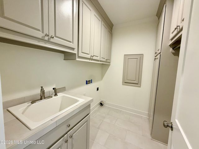 134 Mission Park Drive, Madison, MS 39110