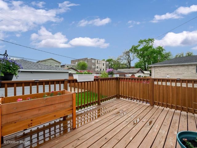 4637 W Patterson Avenue, Chicago, IL 60641