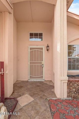 3309 Broken Bow Street, El Paso, TX 79936