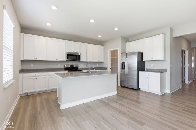 4781 W Safford Drive, New Palestine, IN 46163