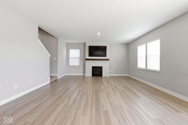 4781 W Safford Drive, New Palestine, IN 46163