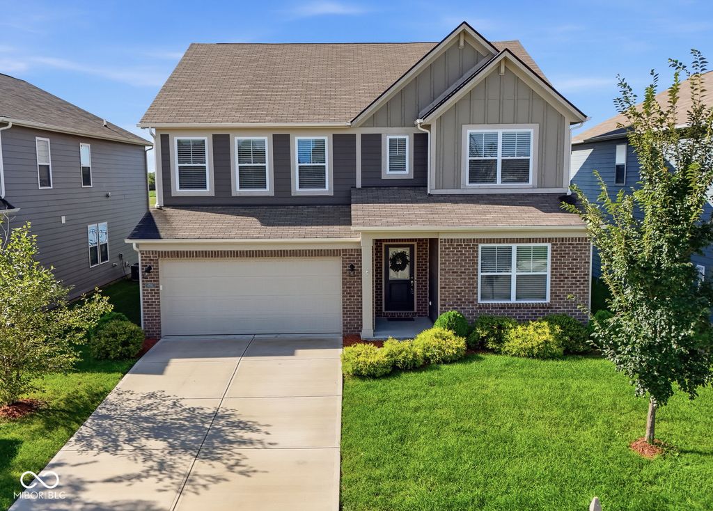 4781 W Safford Drive, New Palestine, IN 46163