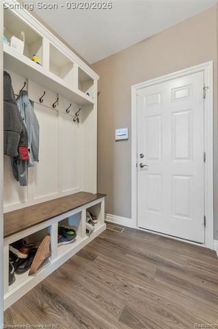 28085 Hummingdale Circle, Novi, MI 48377