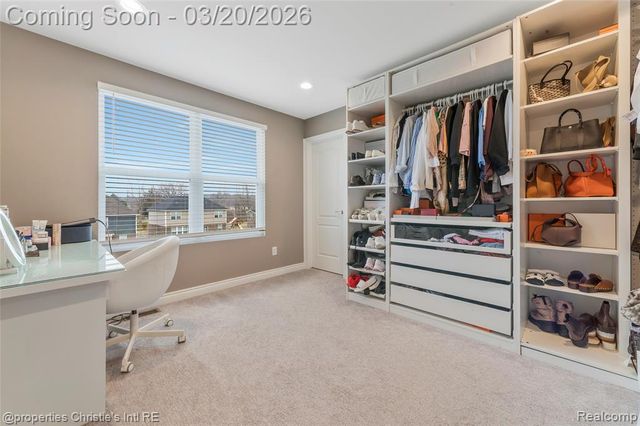 28085 Hummingdale Circle, Novi, MI 48377