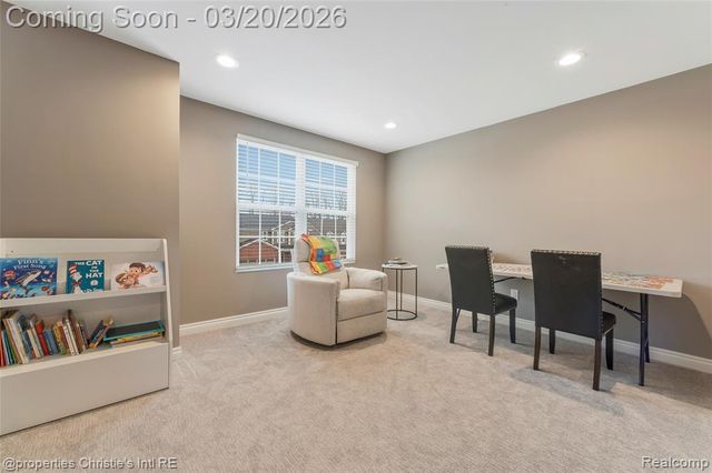 28085 Hummingdale Circle, Novi, MI 48377