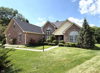 7312 Apple Cross Circle, Avon, IN 46123