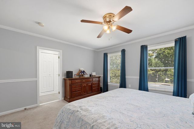 6144 SHIPLETT, Burke, VA 22015