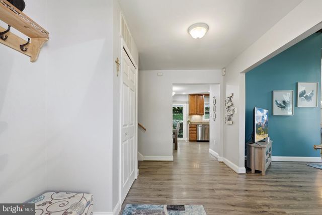 6144 SHIPLETT, Burke, VA 22015