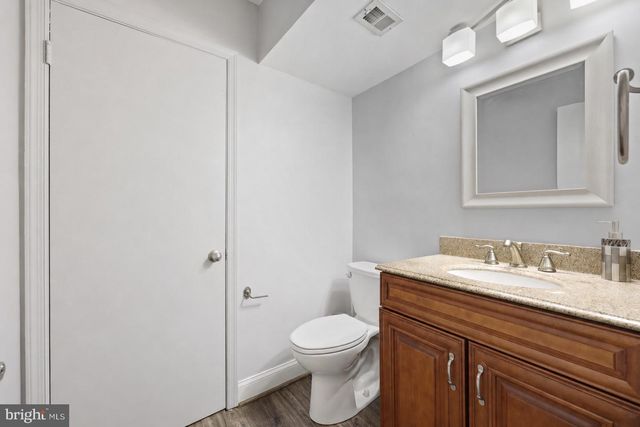 6144 SHIPLETT, Burke, VA 22015