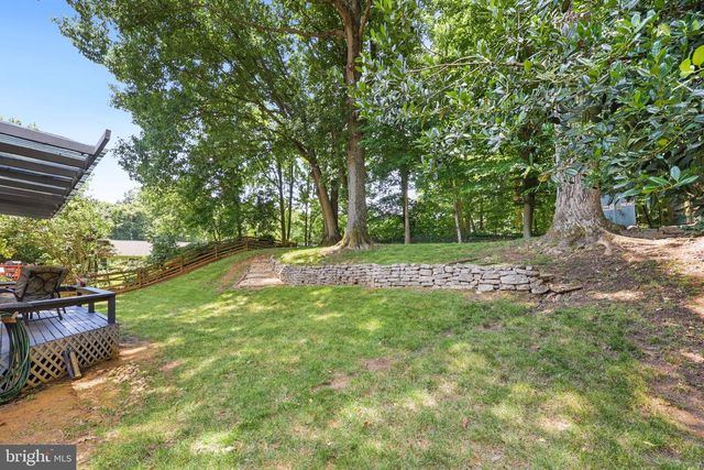 6144 SHIPLETT, Burke, VA 22015