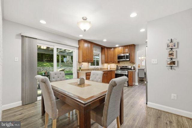 6144 SHIPLETT, Burke, VA 22015