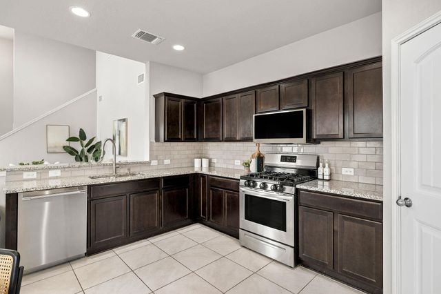 2009 Grow LN, Austin, TX 78754