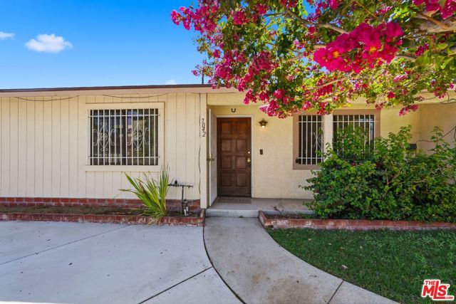 7042 Jon Allan Drive, Los Angeles, CA 91605