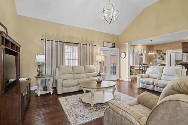 117 Bloomsbury Dr, Portland, TN 37148