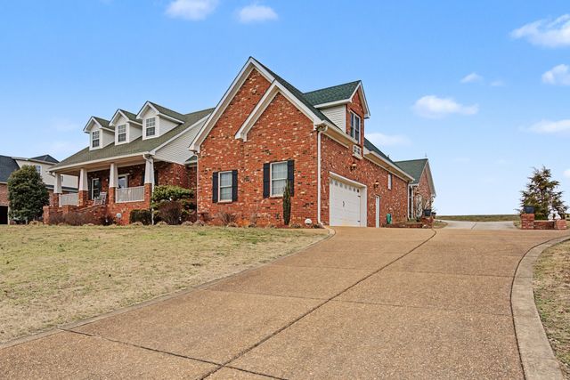 117 Bloomsbury Dr, Portland, TN 37148