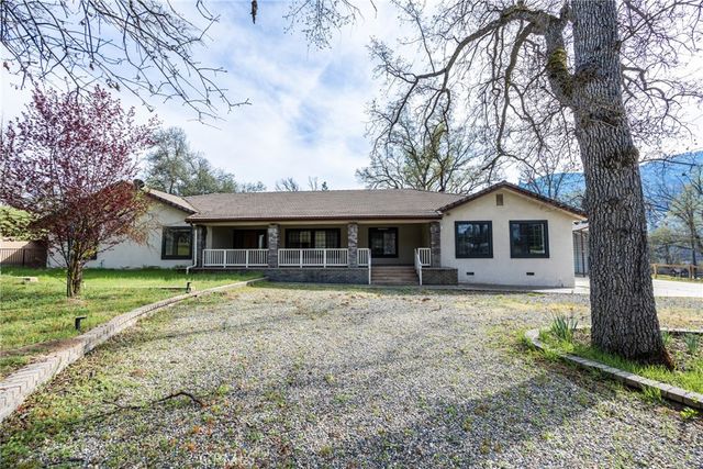 45344 S Oakview, Oakhurst, CA 93644