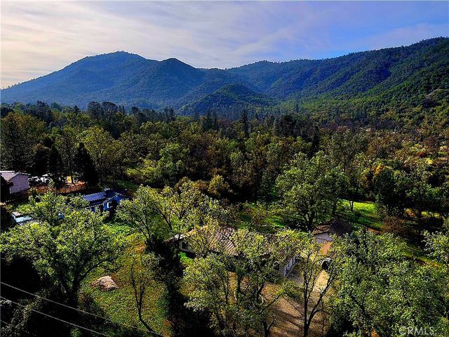 45344 S Oakview, Oakhurst, CA 93644