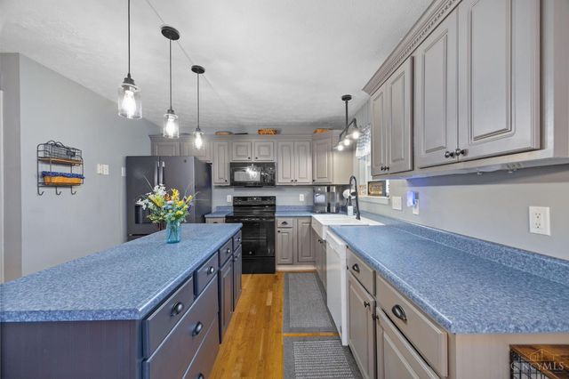 1207 Durbin Terrace, Hamilton Twp, OH 45039