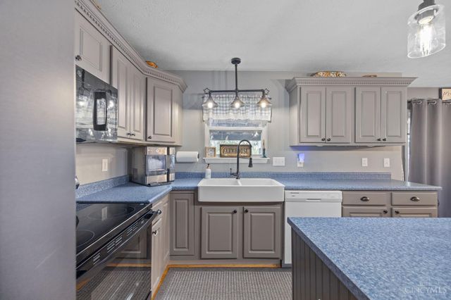 1207 Durbin Terrace, Hamilton Twp, OH 45039