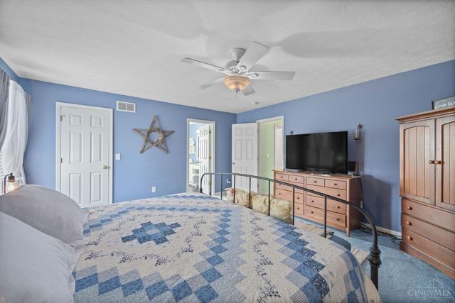 1207 Durbin Terrace, Hamilton Twp, OH 45039