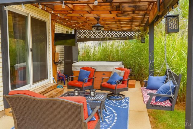 1207 Durbin Terrace, Hamilton Twp, OH 45039