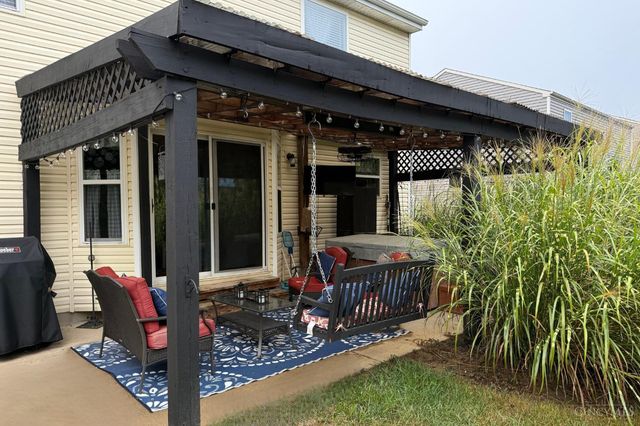 1207 Durbin Terrace, Hamilton Twp, OH 45039