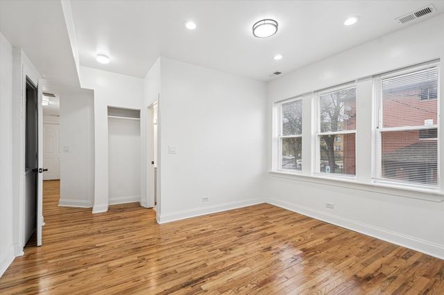 3849 W Ainslie Street 1, Chicago, IL 60625