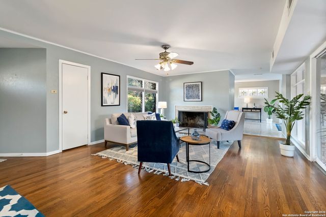 800 Eventide, Terrell Hills, TX 78209