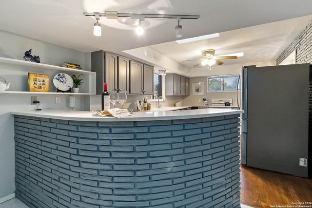 800 Eventide, Terrell Hills, TX 78209