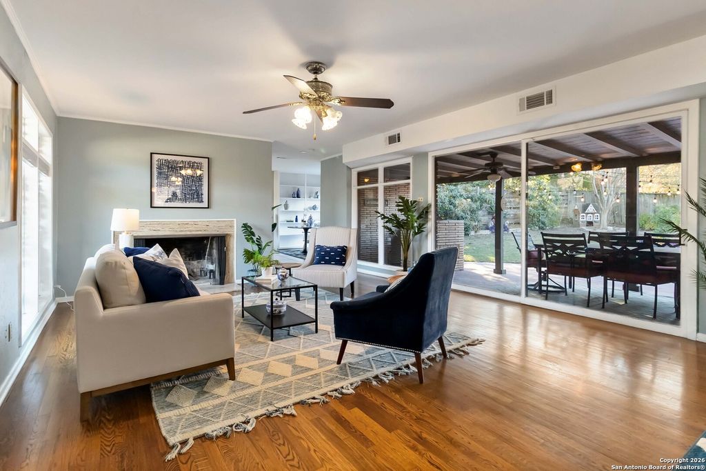 800 Eventide, Terrell Hills, TX 78209