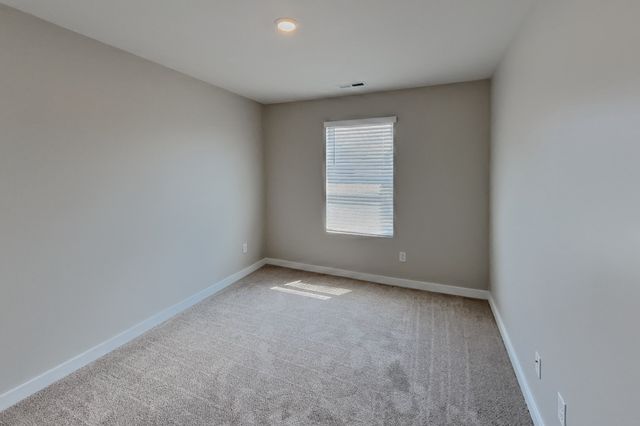7001 Park Knoll Ln, Mount Juliet, TN 37122