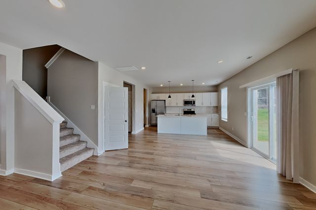 7001 Park Knoll Ln, Mount Juliet, TN 37122