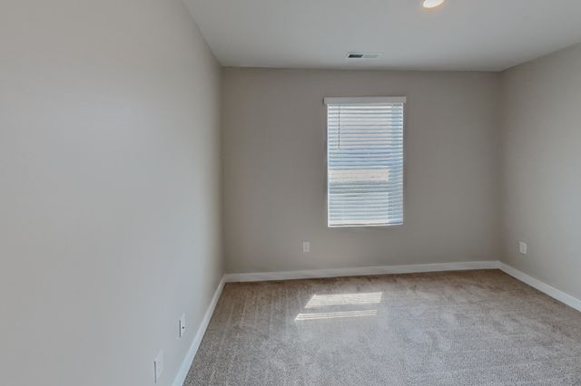7001 Park Knoll Ln, Mount Juliet, TN 37122