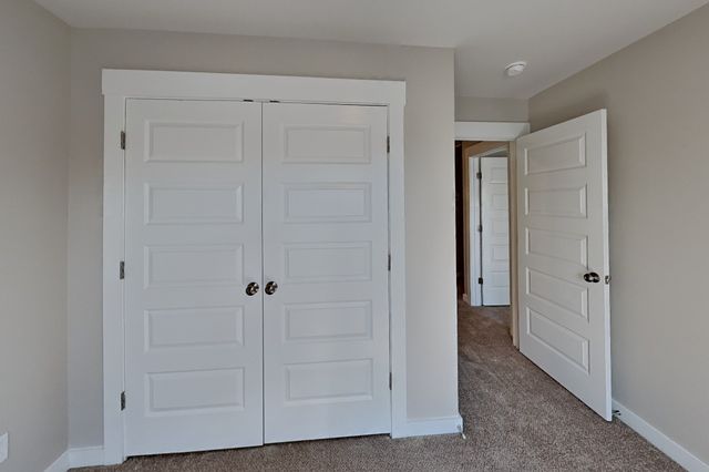 7001 Park Knoll Ln, Mount Juliet, TN 37122