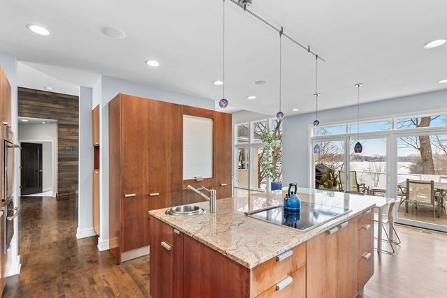 21150 Excelsior Boulevard, Excelsior, MN 55331