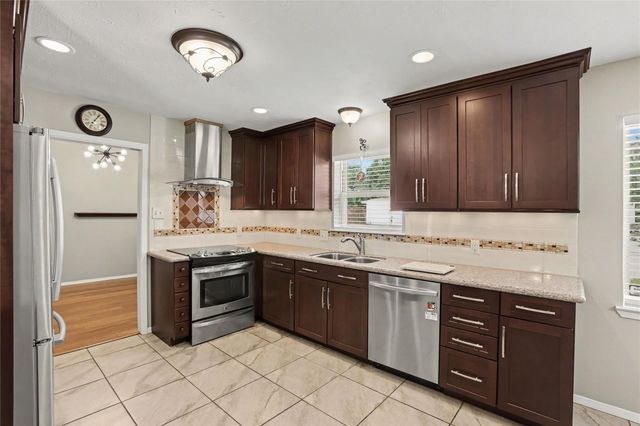 1754 Nocturne Lane, Houston, TX 77043