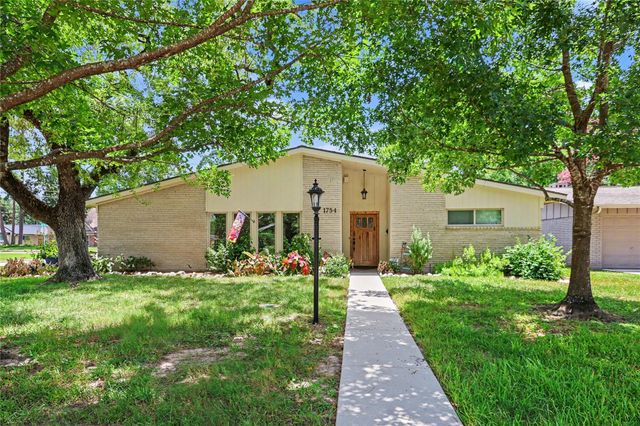 1754 Nocturne Lane, Houston, TX 77043