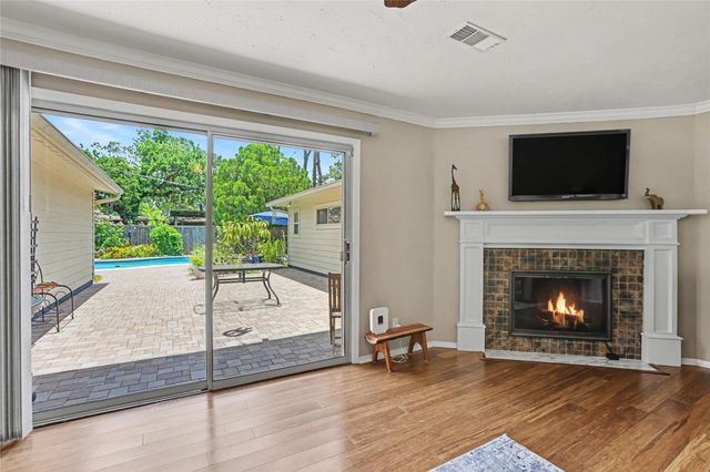 1754 Nocturne Lane, Houston, TX 77043