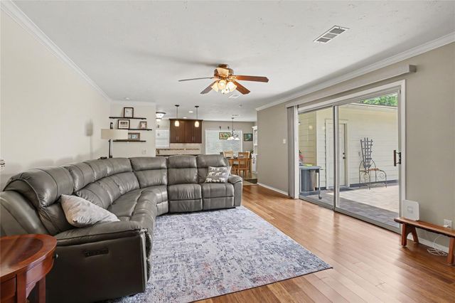 1754 Nocturne Lane, Houston, TX 77043