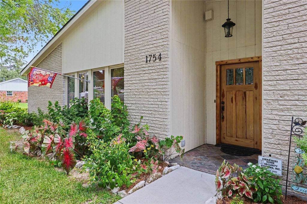 1754 Nocturne Lane, Houston, TX 77043