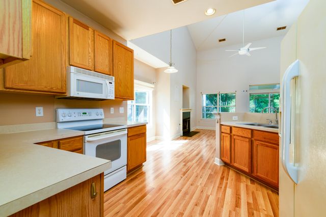 4921 Franconia Drive, Summerville, SC 29485