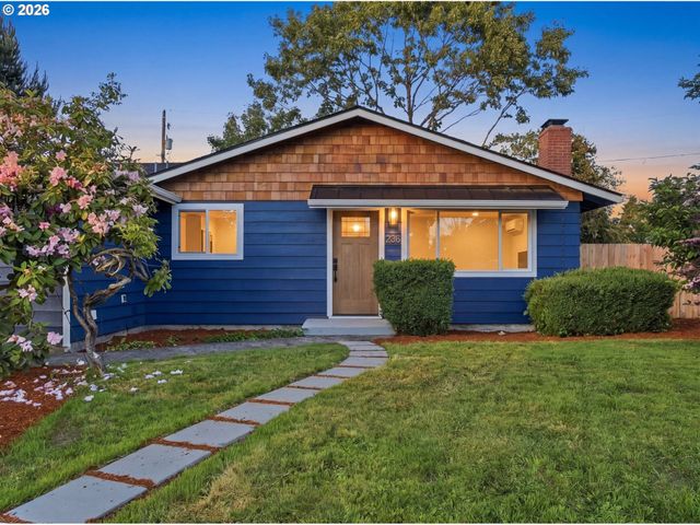288 SUBURBAN Ave, Eugene, OR 97404