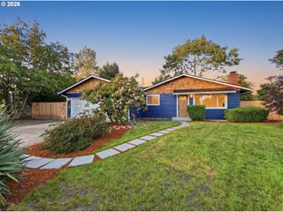 288 SUBURBAN Ave, Eugene, OR 97404