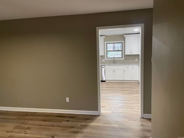 13 W Villena Drive, Hot Springs Village, AR 71909