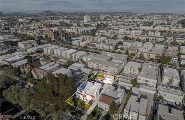 144 S Catalina, Los Angeles, CA 90004