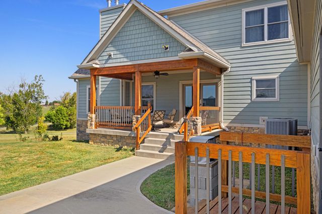 100 Collins Risk Road, Georgetown, KY 40324